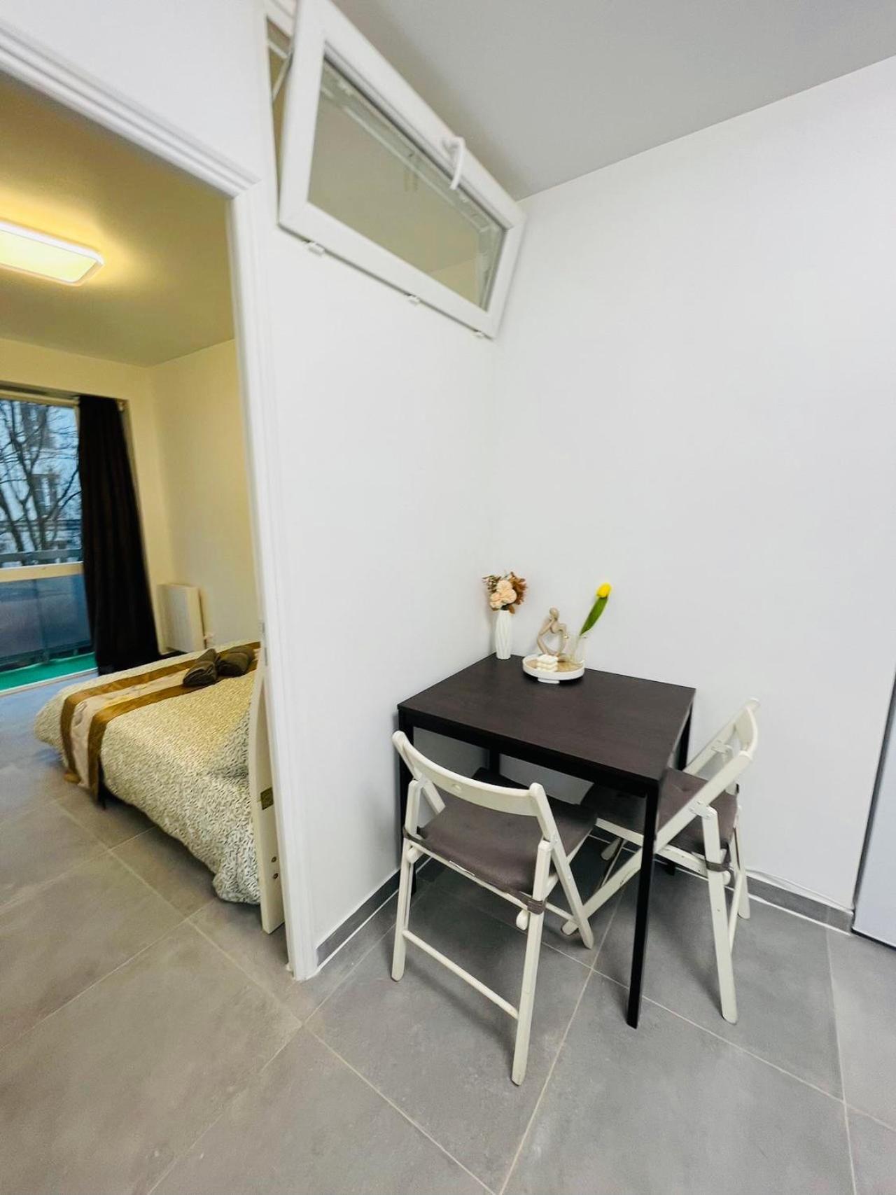 Dream Dwell Paris-Two Bedrooms Apart Near Gare Du Nord Dış mekan fotoğraf
